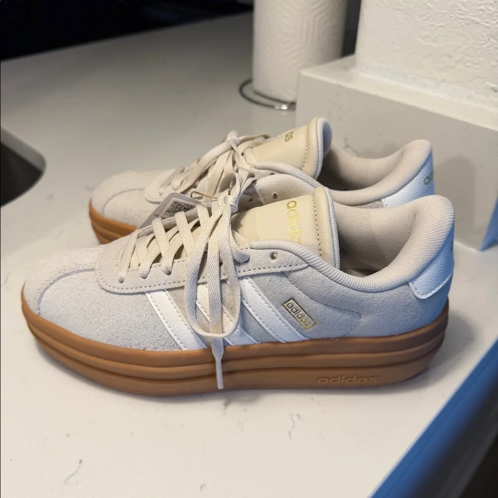 Adidas VL Court Bold